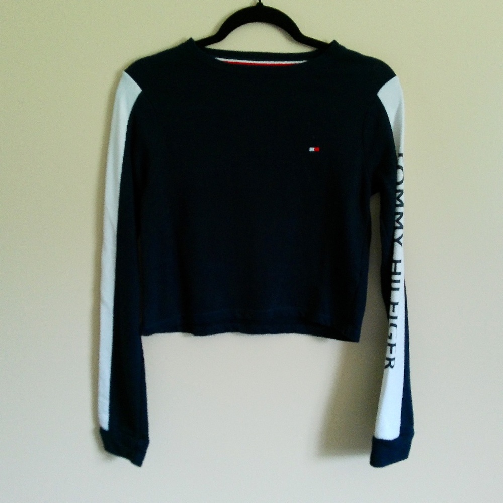 Tommy Hilfiger Cropped Sweater